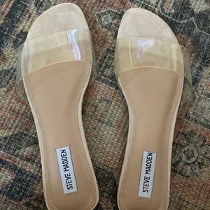 Steve Madden Slide Sz 8 NWOT. Never worn!!